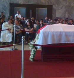 Senator Asal Sulut Tutup Usia, DPD Gelar Upacara Sebelum Pemakaman