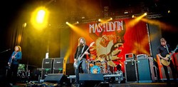 Mastodon, Napalm Death, Neurosis dan Municipal Waste Galang Dana untuk Baroness