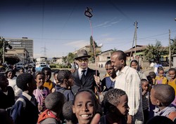 Kisah Solo Traveler Paling Heboh di Dunia