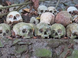 4 Objek Wisata Penuh Tengkorak!