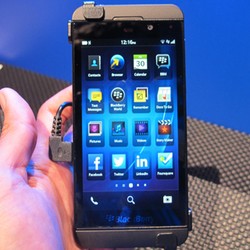 BlackBerry Kritik Keamanan Android 