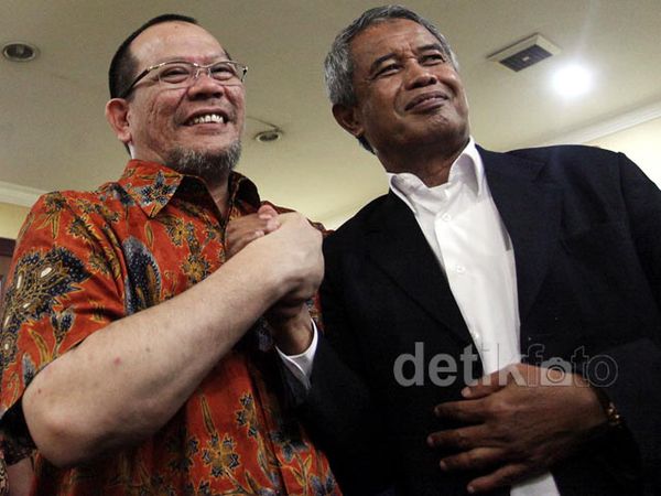 Exco Djohar-La Nyalla Sepakat Pecat Halim Mahfudz
