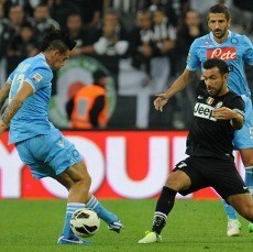 Maradona Yakin Napoli Masih Bisa Lewati Juve