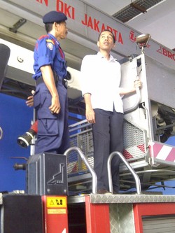 4 Solusi Jokowi Taklukkan Si Jago Merah