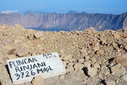 Satu Kata Untuk Gunung Rinjani, Eksotis!