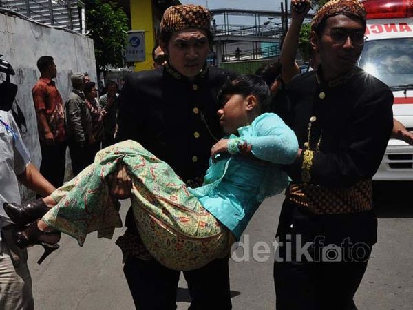 250 Balon Meledak, 7 Orang Terluka