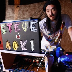 DJ Steve Aoki Sukses Hibur Para Clubber Jakarta