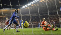 Mengunjungi Riverside Stadium, Kamis (28/2/2013) dinihari WIB, Chelsea  menang 2-0 berkat gol Ramires dan Victor Moses. REUTERS/Nigel Roddis.