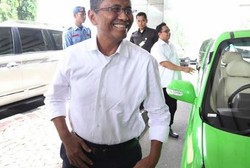 Benny Panbers Hingga Dahlan Iskan: Para Pesohor yang Kepincut Cuci Otak