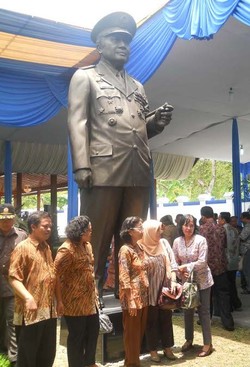 Monumen Tetenger Kelahiran Soeharto Diresmikan di Kemusuk Bantul