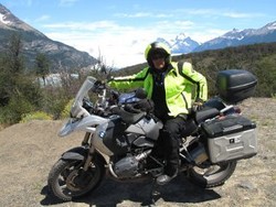 Naik Motor di Luar Negeri itu Menyenangkan