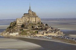 Walikota Gemblung, Bus Wisata Dipaksa Menuju ke Hotelnya