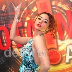 Dewi Persik Kini Bisnis Perjalanan Umroh