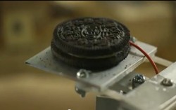 Gara-gara Tak Suka Krim, Pria Ini Ciptakan Mesin Pembuang Krim Oreo