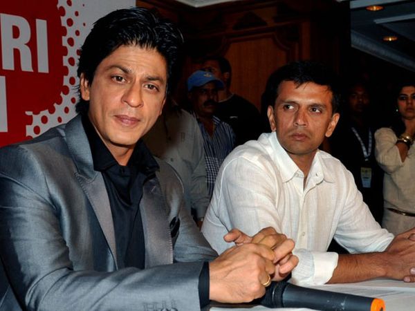 Berusia 47 Tahun, Shahrukh Khan Tetap Tampan