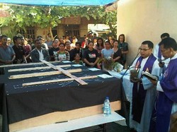 Tangis Haru Warnai Pemakaman 4 Bocah yang Tewas di Mobil