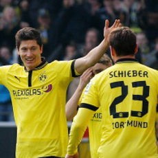 Lewandowski Dua Gol, Dortmund Atasi Hannover