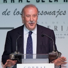 Del Bosque: Final Copa del Rey Sebaiknya Tetap di Madrid