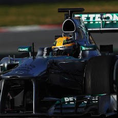 Hari Ketiga Jadi Milik Hamilton