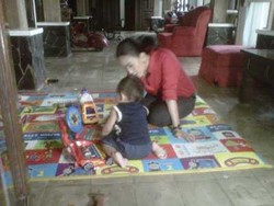 Rekapitulasi Suara Pilgub Jabar, Rieke Pilih Santai Bersama Keluarga