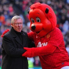 Fergie Waspadai Serangan Balik Madrid