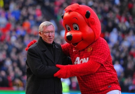 Fergie Waspadai Serangan Balik Madrid
