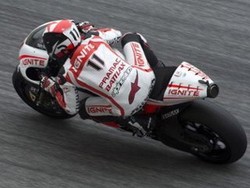 Spies Masih Diganggu Cedera