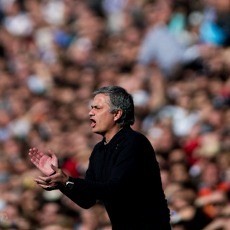 Fergie Yakin Mourinho Takkan Hengkang dari Madrid