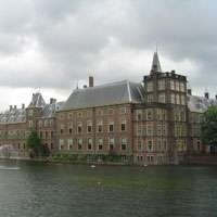 Wamenkum HAM Disambut Cuaca Cerah 