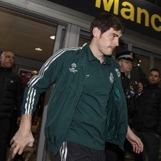 Madrid Bawa Casillas ke Manchester