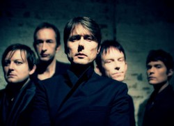 Suede Akui Banyak Gunakan Kokain Saat Penggarapan Video Animal Nitrate
