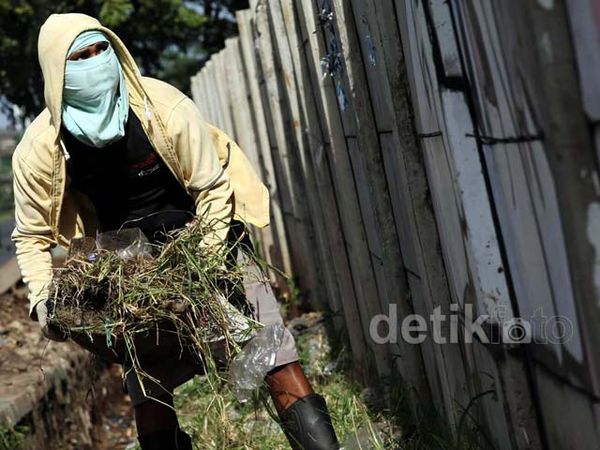 Antisipasi Banjir, Drainase Dibersihkan