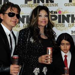 La Toya Jackson Jual Anak-anak Michael Jackson