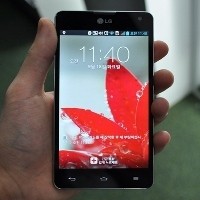 LG Sukses Jual 10 Juta Unit Ponsel LTE 