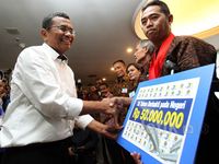 Mantan Atlet Nasional Terima Bantuan