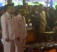 Gubernur Jatim Salut Terpilihnya Bupati Bangkalan Gantikan Ayahnya