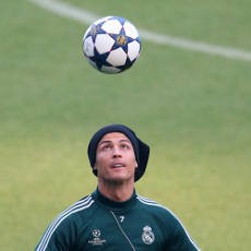 Mourinho Harapkan Performa Terbaik CR7 di Old Trafford