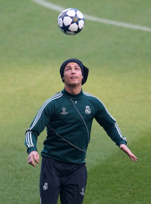 Mourinho Harapkan Performa Terbaik CR7 di Old Trafford