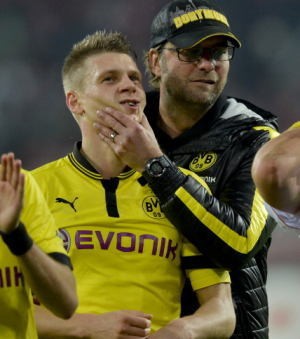 Dortmund Memburu Gelar yang Masih Bisa Diraih di Musim ini