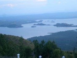 Menapaki Jejak Jenderal Amerika di Papua