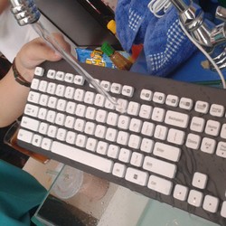 Anti Jorok, Keyboard Logitech Bisa Dicuci