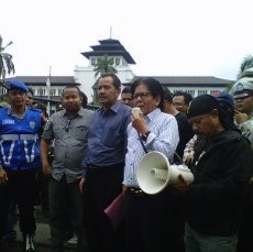 DPRD Jabar Janji akan Bentuk Pansus Bank BJB