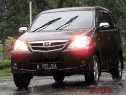 Sewakan Avanza Kreditan, Badar Dimejahijaukan