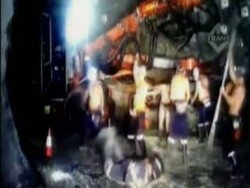 Berharlem Shake, Belasan Pekerja Malah Dipecat