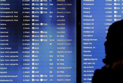 1.100 Penerbangan di AS Dibatalkan Gara-gara Badai Salju