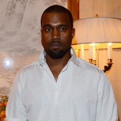 Fokus Bikin Album, Kanye West Menyepi ke Paris