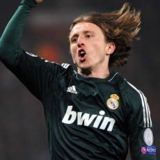 Modric Akhirnya Taklukkan Old Trafford