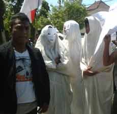 Aktivis di Sumenep Tuntut Bupati Tuntaskan Pembangunan Pasar Anom