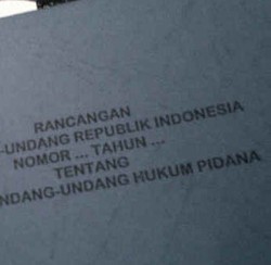 DPR Harus Segera Selesaikan Rancangan KUHP & KUHAP Jadi UU