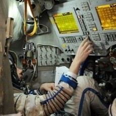 Rusia Akan Kirimkan Kosmonot Wanita ke Luar Angkasa Tahun 2014